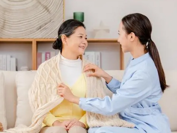青島陪護(hù)服務(wù)
